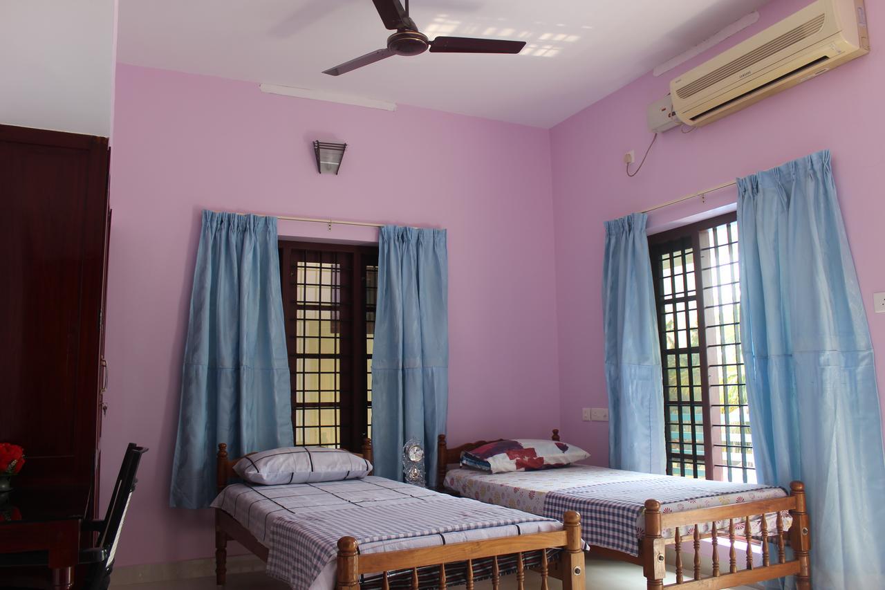Puthenchirayil Homestay Thiruvananthapuram Exteriér fotografie