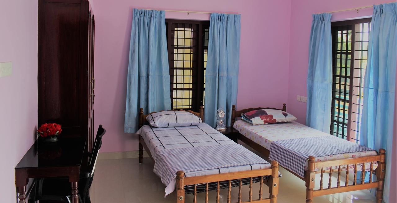 Puthenchirayil Homestay Thiruvananthapuram Exteriér fotografie